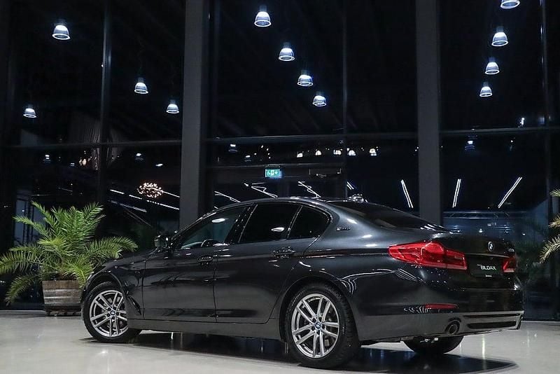 Begagnad BMW 530e iPerformance 184 HK (135 kW) 2019 Grå Sedan