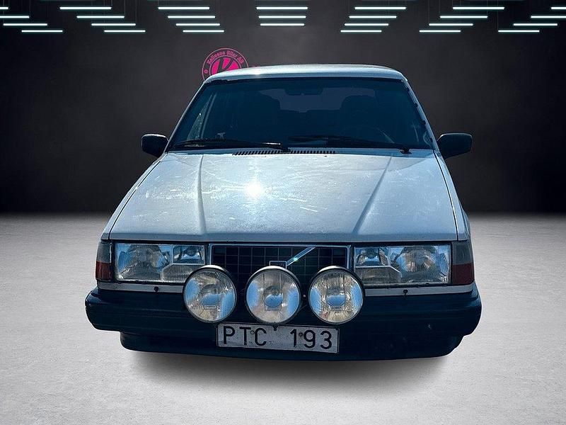 Begagnad Volvo 940 116 HK (85 kW) 1994 Vit Kombi