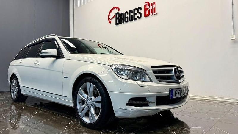 Vit Begagnad 2010 Mercedes C220 Avantgarde Kombi | 54 900 kr (Marknadspris) - Bild 1/4