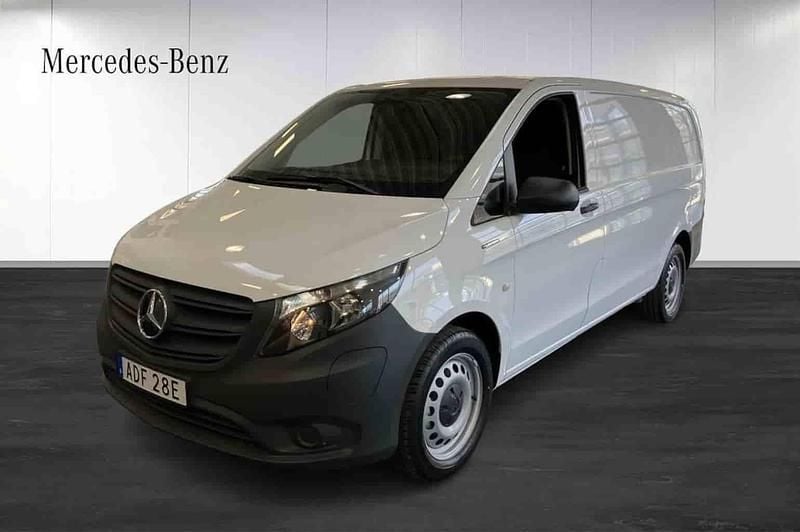 Vit Ny 2024 Mercedes e-Vito Minibuss | 498 750 kr (Superpris) - Bild 1/1
