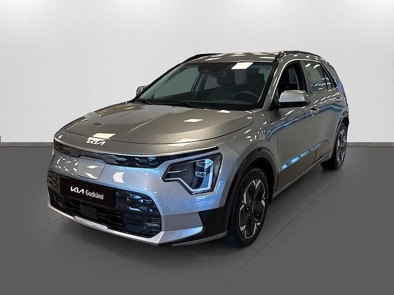 Begagnad Kia Niro 11 kW (15 HK) 2022 Grå SUV