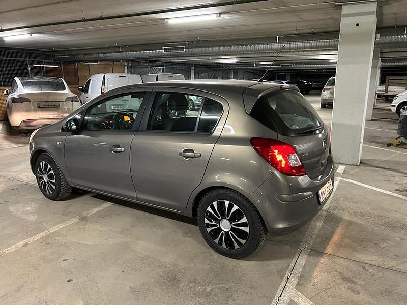 Begagnad Opel Corsa 100 HK (73 kW) 2014 Halvkombi