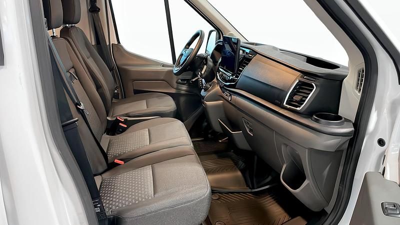 Ny Ford Transit 129 HK (94 kW) 2026 Frozen white