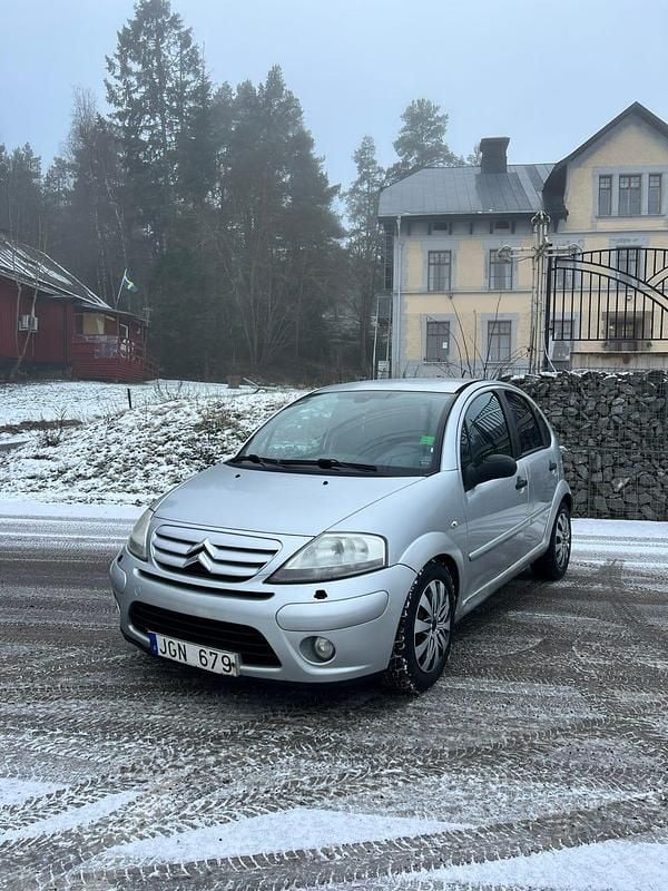 Begagnad 2007 Citroën C3 Halvkombi | 13 900 kr (Marknadspris) - Bild 1/4