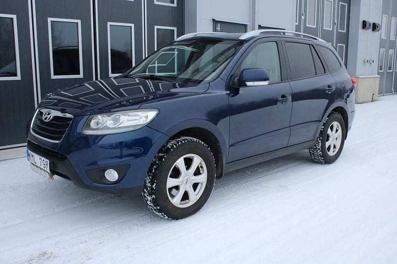 Blå Begagnad 2010 Hyundai Santa Fe SUV | 74 900 kr (Marknadspris) - Bild 1/4