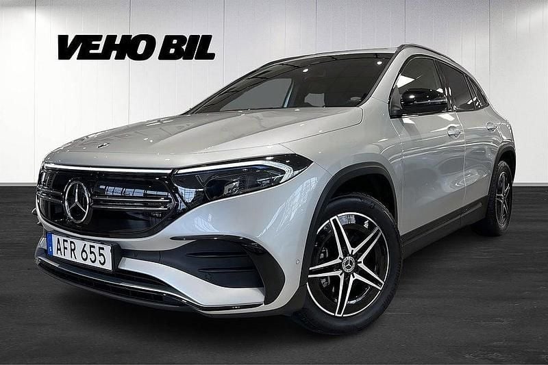 Silver (hightechsilver metallic ) Begagnad 2023 Mercedes EQA300 AMG SUV | 439 000 kr (Lite dyr) - Bild 1/4
