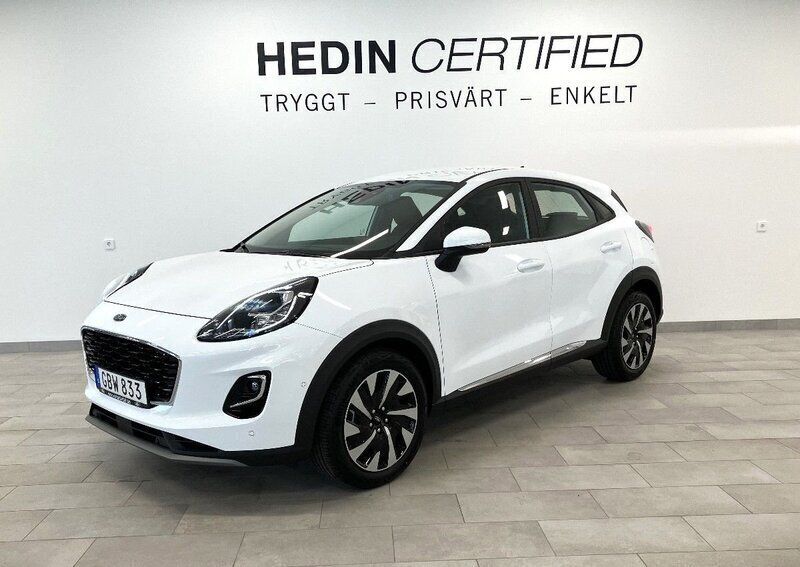 Vit (white) Begagnad 2023 Ford Puma Titanium Sedan | 209 900 kr (Bra pris) - Bild 1/4