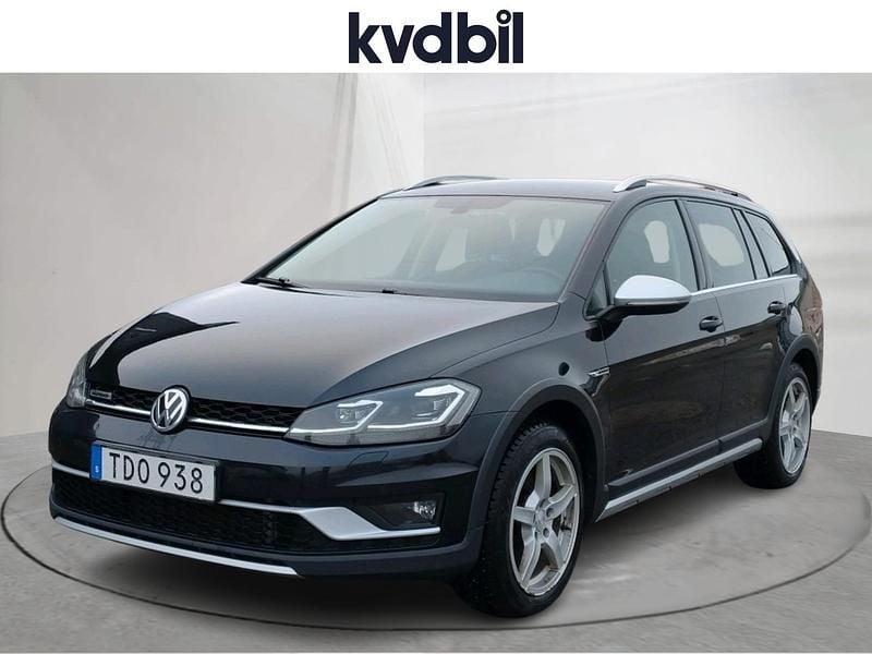 Svart Begagnad 2017 VW Golf Alltrack Kombi | 115 000 kr (Superpris) - Bild 1/3