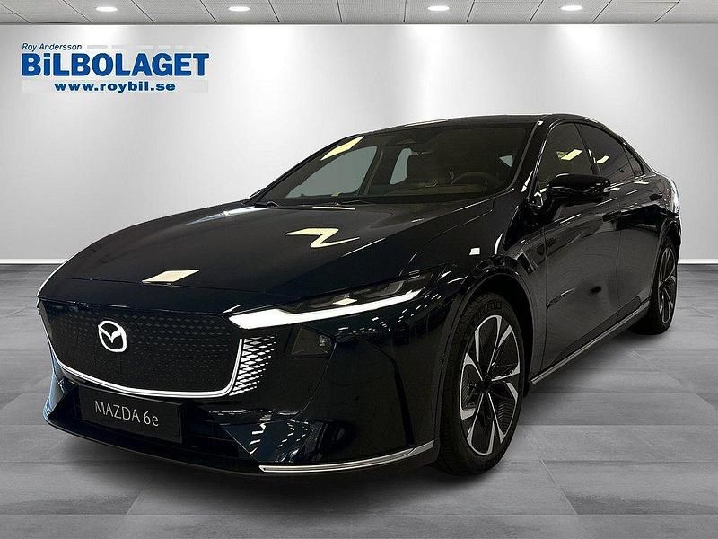 Blå Ny 2025 Mazda 6e Takumi-Line Sedan | 499 500 kr - Bild 1/4