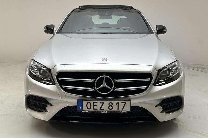 Begagnad Mercedes E220 AMG 194 HK (142 kW) 2017 Silver Sedan