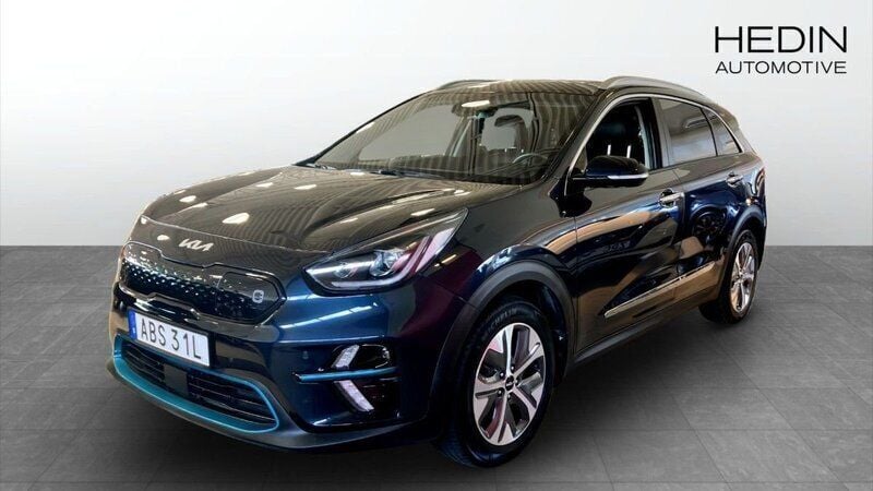 Blå (black) Begagnad 2022 Kia e-Niro Advance SUV | 289 900 kr (Marknadspris) - Bild 1/4