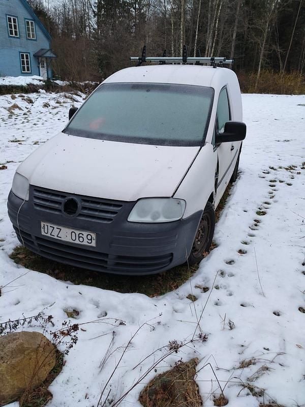 Begagnad VW Caddy 105 HK (77 kW) 2004 Minibuss