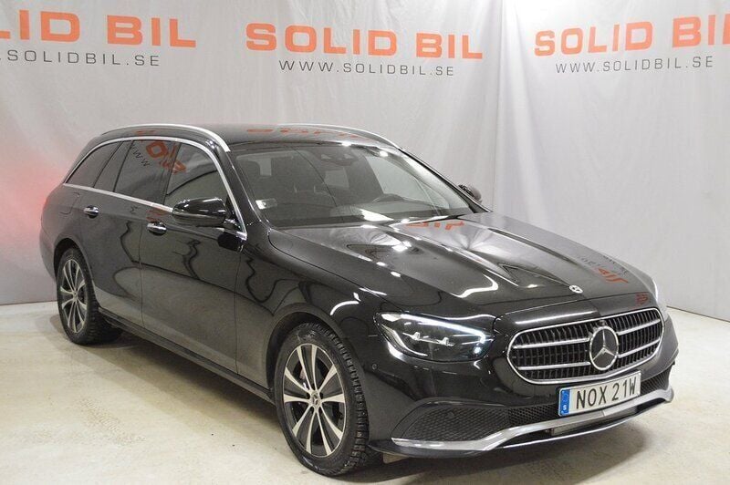 Svart Begagnad 2021 Mercedes E300 Kombi | 289 900 kr (Marknadspris) - Bild 1/4