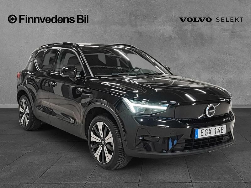 Begagnad Volvo XC40 Ultimate 175 kW (238 HK) 2022 Svart SUV