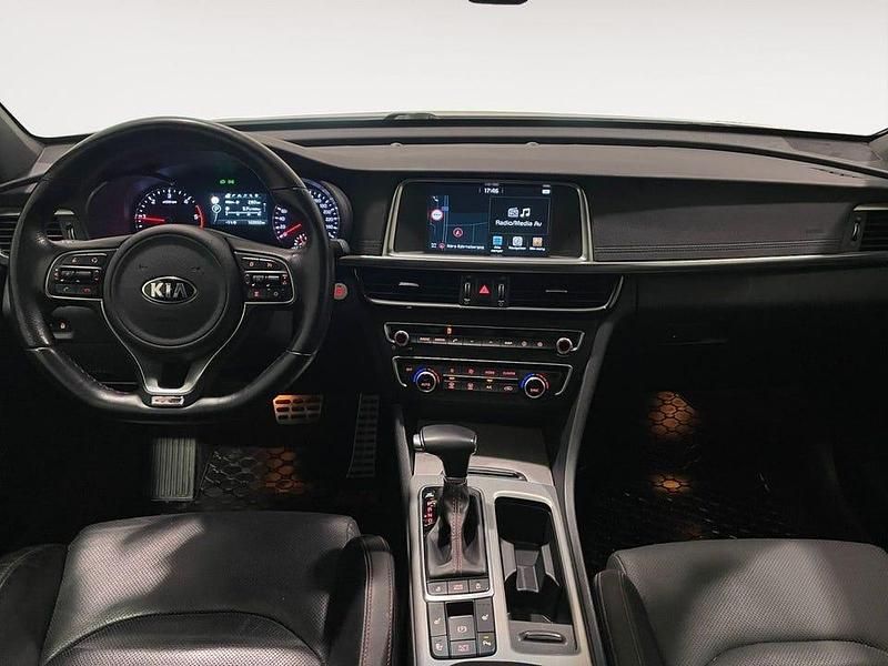 Begagnad Kia Optima GT-Line 141 HK (103 kW) 2018 Vit Kombi