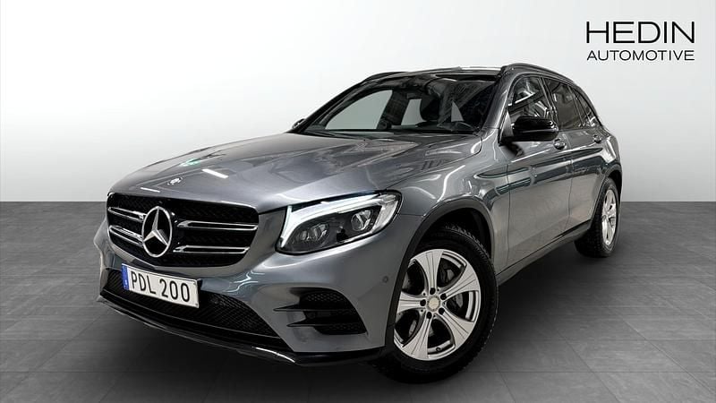Begagnad 2016 Mercedes GLC220 AMG Kombi | 269 900 kr - Bild 1/4