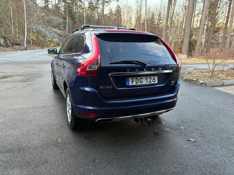 Begagnad Volvo XC60 Ocean Race 181 HK (133 kW) 2015 SUV