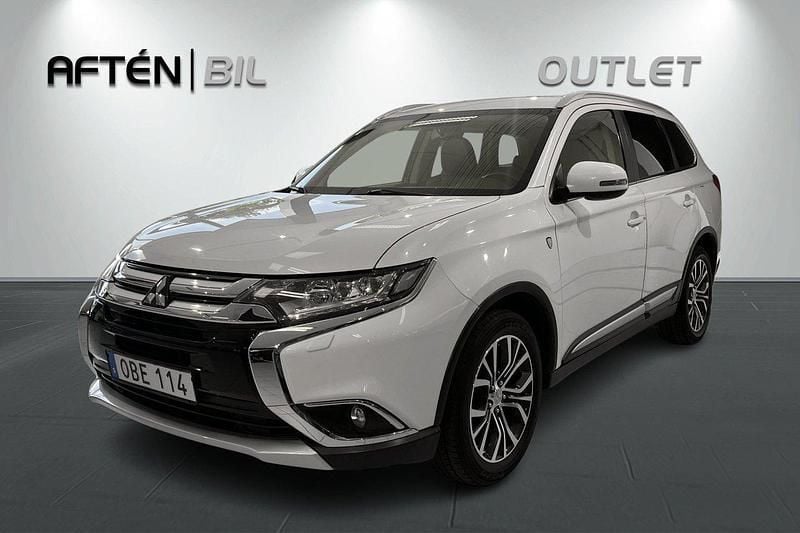 Vit Begagnad 2016 Mitsubishi Outlander SUV | 199 800 kr (Marknadspris) - Bild 1/3