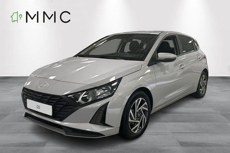 Lumen gray Begagnad 2024 Hyundai i20 Essential Halvkombi | 188 000 kr (Marknadspris) - Bild 1/4