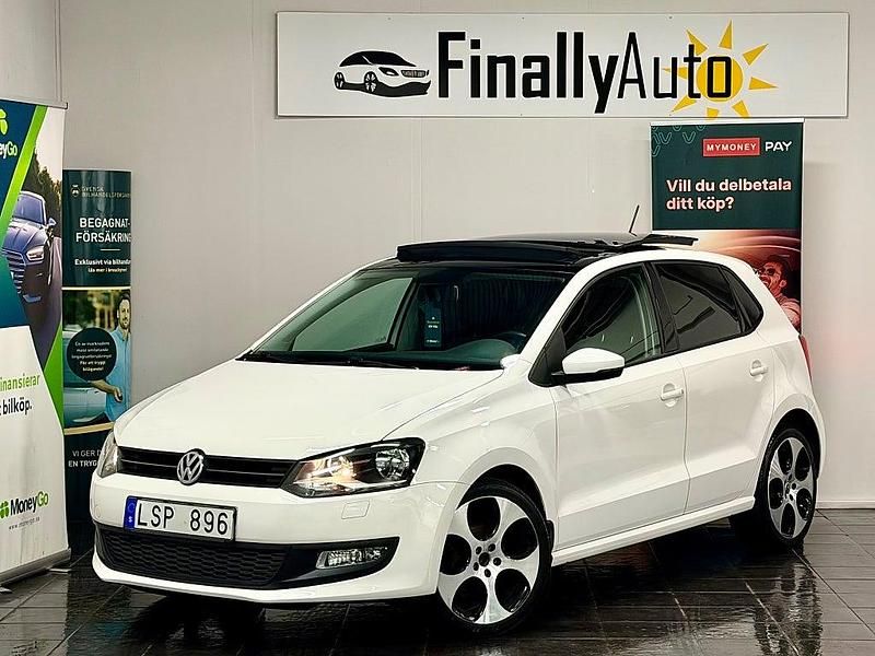 Begagnad VW Polo 86 HK (63 kW) 2011 Vit Halvkombi
