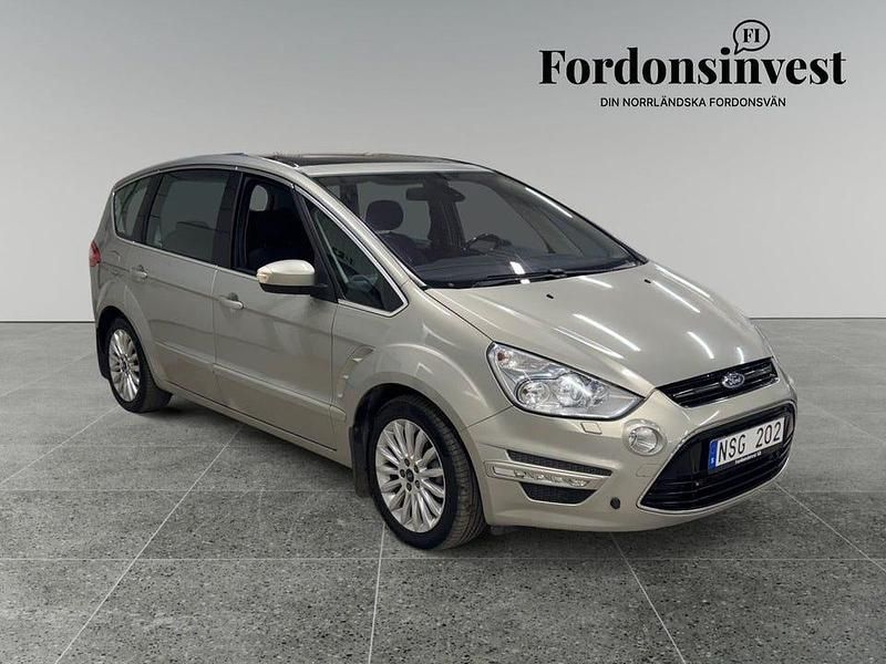 Grå Begagnad 2011 Ford S-MAX Business Edition Minibuss | 69 900 kr (Marknadspris) - Bild 1/4