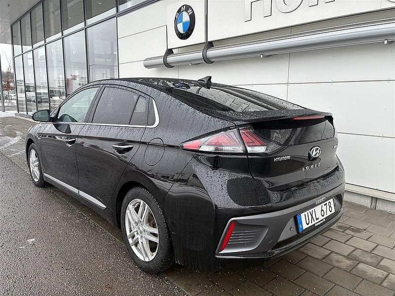 Begagnad Hyundai Ioniq Premium 165 HK (121 kW) 2020 Svart Halvkombi