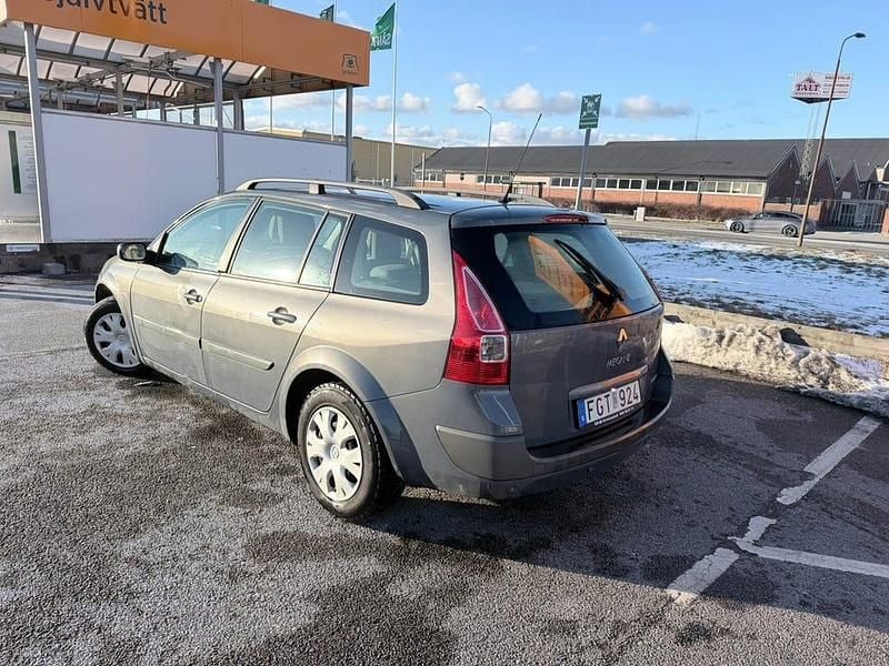 Begagnad Renault Mégane II 112 HK (82 kW) 2007