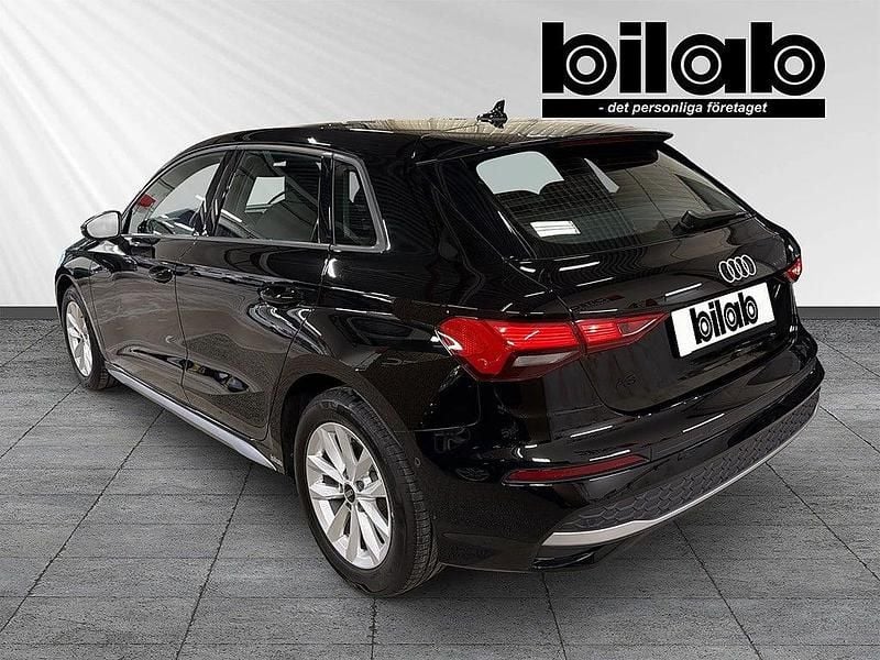 Begagnad Audi A3 Sportback Proline 150 HK (110 kW) 2024 Svart Halvkombi