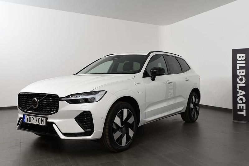 Vit Begagnad 2024 Volvo XC60 Plus SUV | 619 800 kr (Dyr) - Bild 1/4