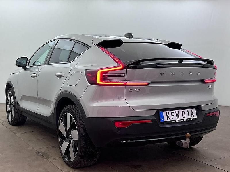 Begagnad Volvo C40 Single Motor 169 kW (231 HK) 2023 Silver SUV