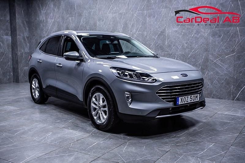 Begagnad Ford Kuga 190 HK (139 kW) 2022 Grå SUV