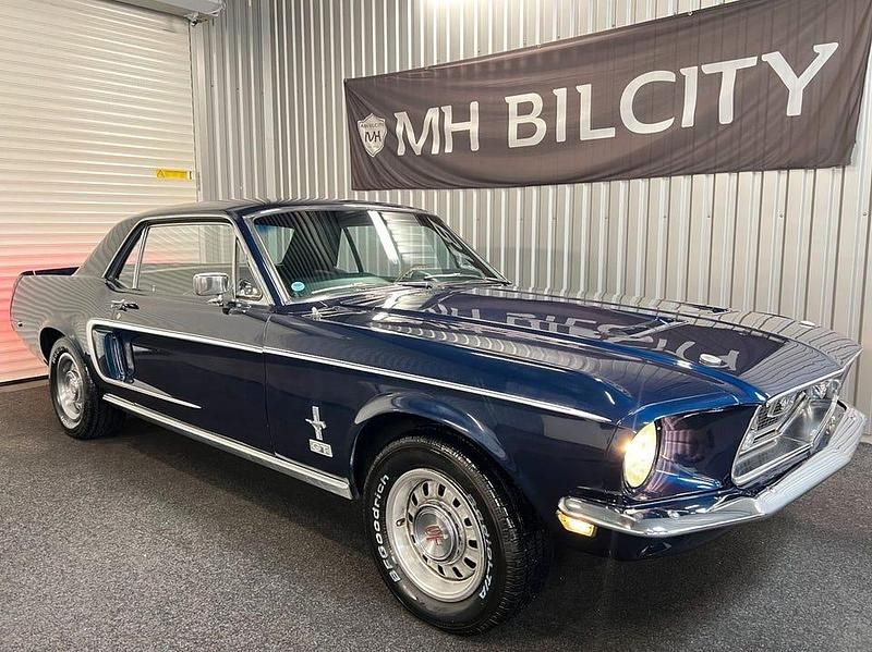 Begagnad Ford Mustang GT S 330 HK (242 kW) 1968 Presidential blue Sedan