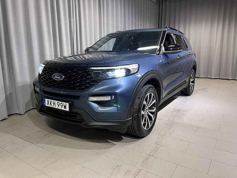 Blå Begagnad 2020 Ford Explorer ST-Line SUV | 409 900 kr (Marknadspris) - Bild 1/4