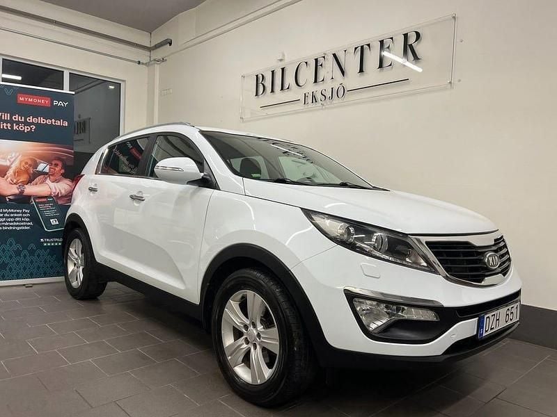Vit Begagnad 2011 Kia Sportage EX SUV | 69 900 kr (Marknadspris) - Bild 1/4