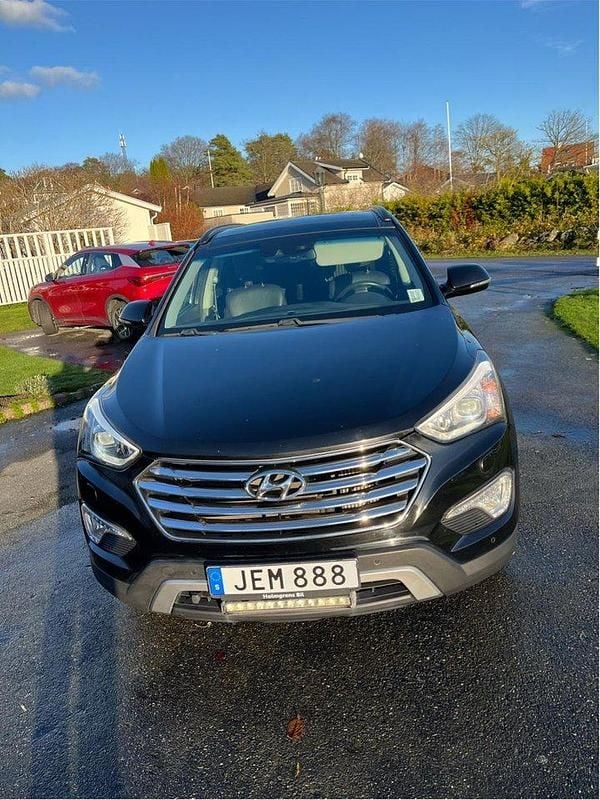Svart Begagnad 2016 Hyundai Grand Santa Fe SUV | 189 000 kr - Bild 1/3
