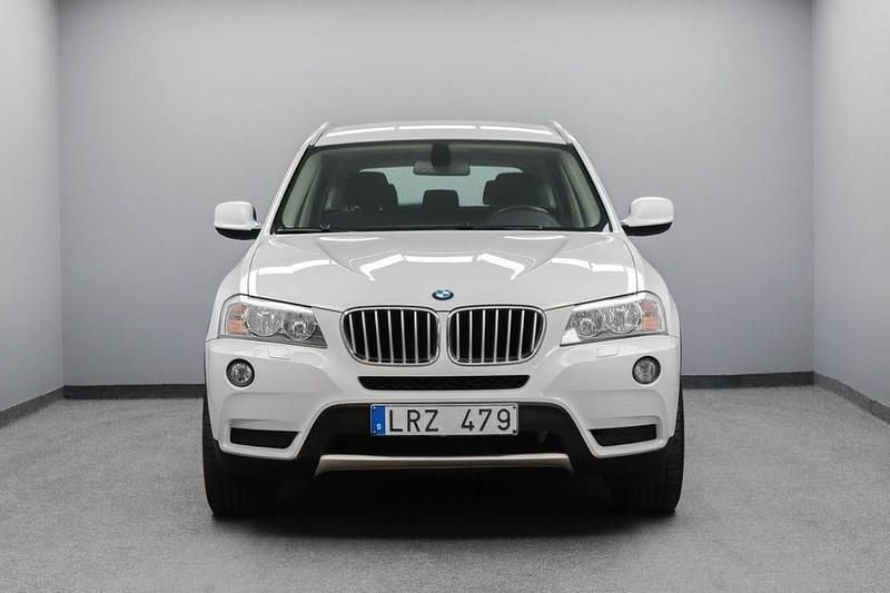 Begagnad BMW X3 259 HK (190 kW) 2011 Vit SUV