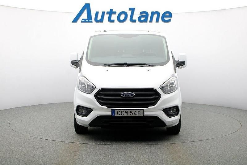 Begagnad Ford Transit Custom 131 HK (96 kW) 2022 Vit Sedan