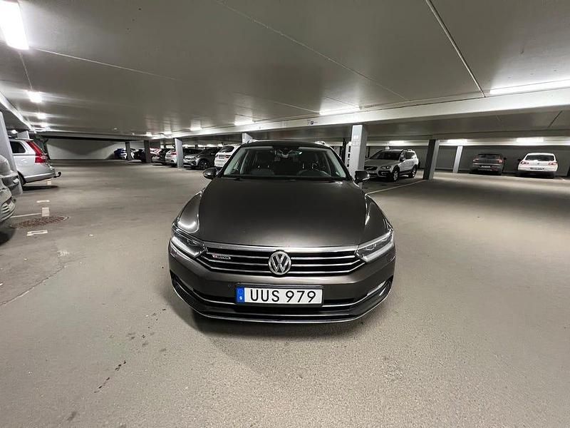 Begagnad VW Passat 240 HK (176 kW) 2015