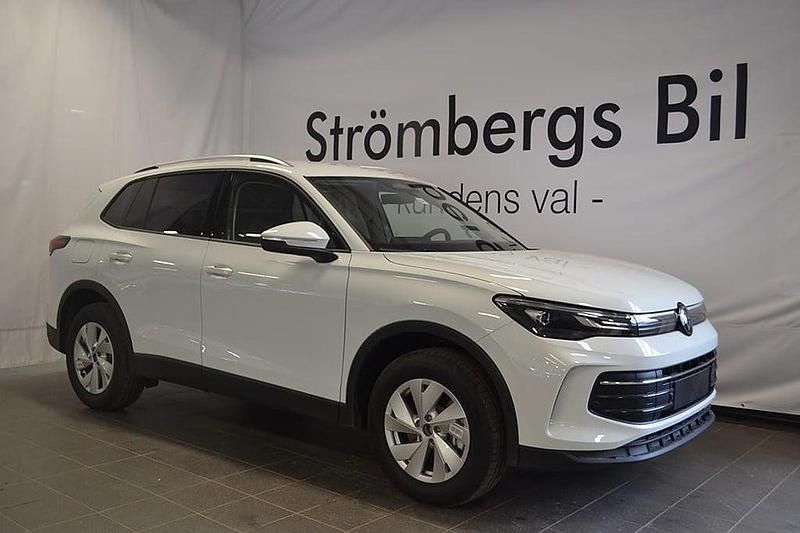 Vit Ny 2025 VW Tiguan Life SUV | 499 000 kr (Bra pris) - Bild 1/4