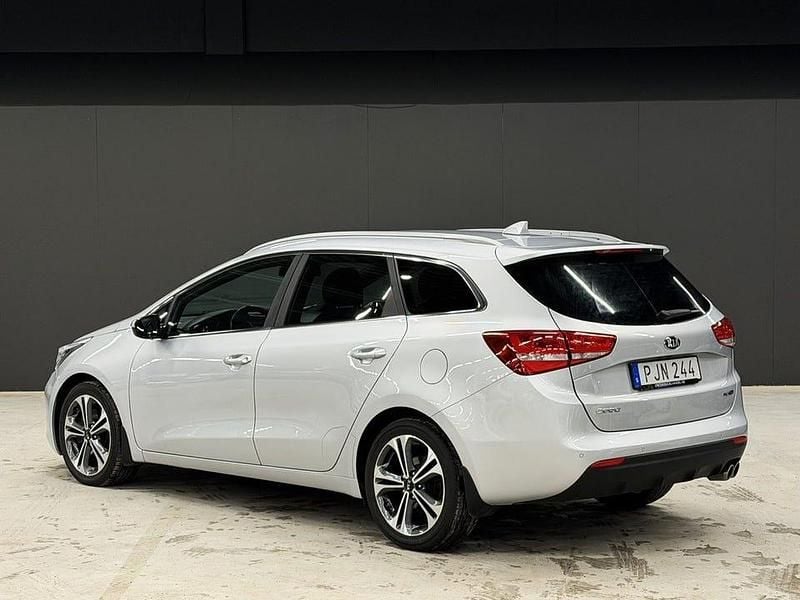 Begagnad Kia Ceed Sportswagon GT-Line 136 HK (100 kW) 2017 Grå Kombi