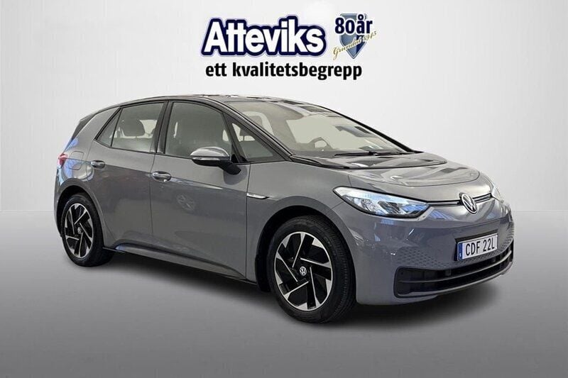 Grå Begagnad 2021 VW ID.3 Pro Performance Halvkombi | 216 900 kr (Superpris) - Bild 1/4
