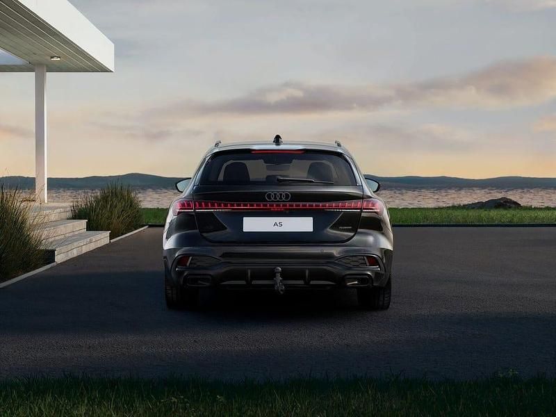 Ny Audi A5 S-Line 252 HK (185 kW) 2025 Mytsvart metallic Kombi