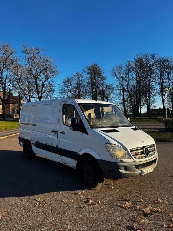 Begagnad 2008 Mercedes Sprinter Van | 30 000 kr - Bild 1/4