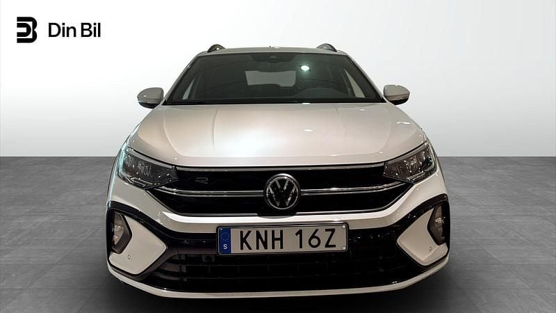 Begagnad VW Taigo R-line 110 HK (80 kW) 2023 Pure white SUV