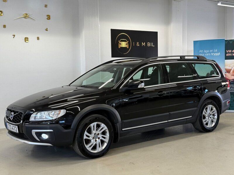Svart Begagnad 2016 Volvo XC70 Momentum SUV | 139 900 kr (Bra pris) - Bild 1/4