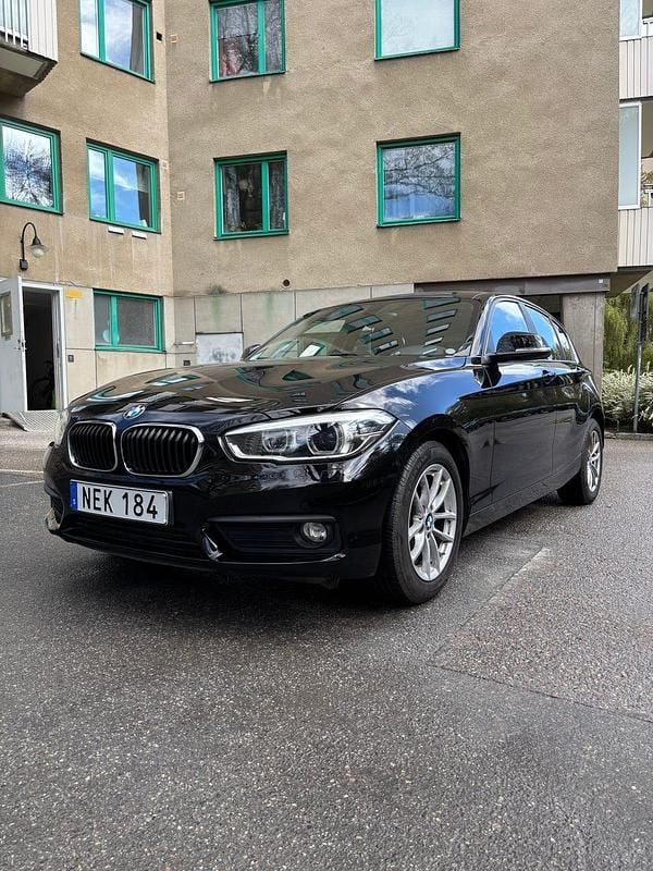 Begagnad BMW 118 136 HK (100 kW) 2016 Halvkombi