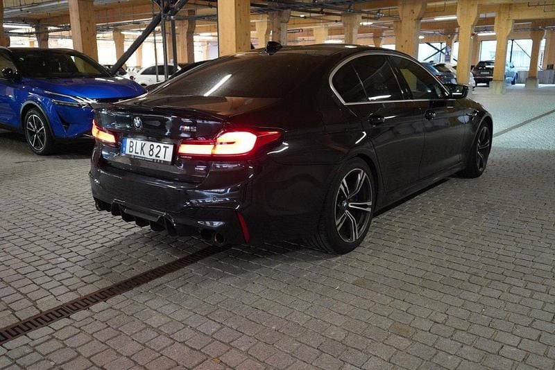 Svart Begagnad 2019 BMW M5 M Sport Sedan | 664 990 kr (Bra pris) - Bild 1/4