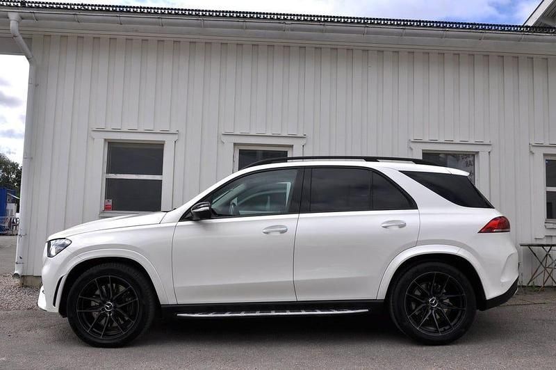 Begagnad Mercedes GLE450 AMG AMG 368 HK (270 kW) 2019 Vit SUV