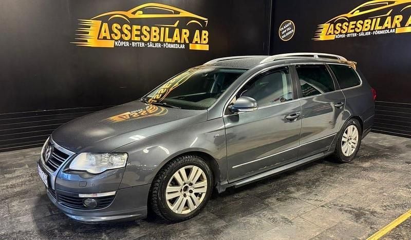 Grå Begagnad 2010 VW Passat Sportline Kombi | 39 900 kr (Marknadspris) - Bild 1/1