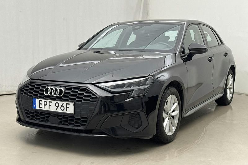 Svart Begagnad 2021 Audi A3 Proline | 189 000 kr (Marknadspris) - Bild 1/4